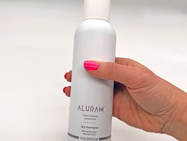 HELLO DRY SHAMPOO!
